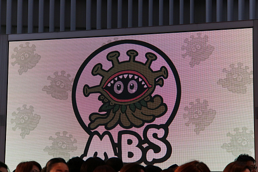 画像ギャラリー No.006のサムネイル画像 / 「KINGSGLAIVE FINAL FANTASY XV」の完成披露発表会が開催。メインキャラクターの声を熱演した綾野 剛さんと忽那汐里さんが登場した会場の模様をレポート