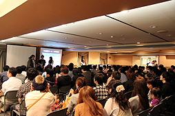 画像ギャラリー No.003のサムネイル画像 / 「C9」世界大会の日本代表が決定。オフラインイベント「C9 オフラインパーティー 2012」が東京・渋谷にて開催