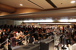 画像ギャラリー No.026のサムネイル画像 / 「C9」世界大会の日本代表が決定。オフラインイベント「C9 オフラインパーティー 2012」が東京・渋谷にて開催