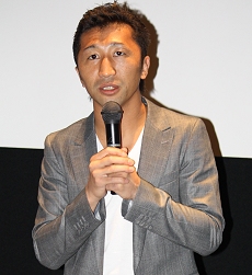 画像集#018のサムネイル/オンラインカードゲーム「Chaos TCG Online」発表! あの内藤大助選手もステージに上がった「ブシロード カードゲーム戦略発表会」レポート