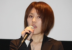 画像集#025のサムネイル/オンラインカードゲーム「Chaos TCG Online」発表! あの内藤大助選手もステージに上がった「ブシロード カードゲーム戦略発表会」レポート