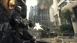 E3 2010ϡCrysis 2פΥץ쥤ǥ⤬E3Ǹ˿ʲCryENGINE 3μϤϡǿץࡼӡUp