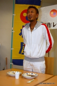 画像ギャラリー No.011のサムネイル画像 / 「龍が如く4」開発スタッフ約100人+αで味を決めた! 「松屋×龍が如く 新作レトルトカレー大試食会」レポート