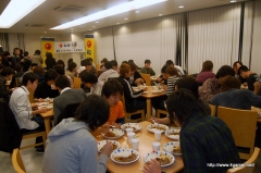 画像ギャラリー No.013のサムネイル画像 / 「龍が如く4」開発スタッフ約100人+αで味を決めた! 「松屋×龍が如く 新作レトルトカレー大試食会」レポート