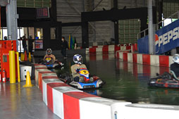 画像ギャラリー No.020のサムネイル画像 / 【西川善司】NVIDIA主催のカート大会で優勝した話〜レーシングカートの魅力とは?