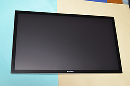 画像集#010のサムネイル/【西川善司】「お出かけ多画面」のススメ。出張用ディスプレイを新調してみた