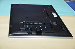 画像集#011のサムネイル/【西川善司】「お出かけ多画面」のススメ。出張用ディスプレイを新調してみた