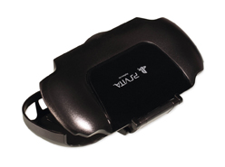 画像ギャラリー No.001のサムネイル画像 / Mad Catz,取り付けたままゲームができるPS Vita専用ハードケースを発売