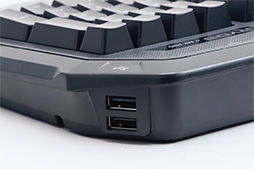 画像集 No.012のサムネイル画像 / Ryos MK Proレビュー。「押したキーだけが光る」ギミックよりもゲーマー向けキーボードとしての基本に注目すべき製品