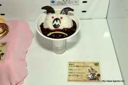 画像ギャラリー No.028のサムネイル画像 / 「モンスターハンターポータブル 3rd in ナムコ・ナンジャタウン」コラボメニューのいまだかつてない造形は必見。グランドオープン前に開催されたメディア向け内覧会をレポート