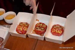 画像ギャラリー No.045のサムネイル画像 / 「モンスターハンターポータブル 3rd in ナムコ・ナンジャタウン」コラボメニューのいまだかつてない造形は必見。グランドオープン前に開催されたメディア向け内覧会をレポート