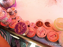 画像ギャラリー No.010のサムネイル画像 / マフィア梶田の二次元が来い!:第251回「ジョジョの微妙な冒険 〜ミャンマー編〜 その1」