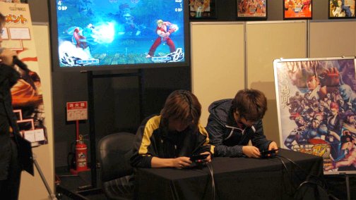 画像ギャラリー No.007のサムネイル画像 / アーケードと3DSで熱戦が繰り広げられた公式大会。西川善司の「スパIV AE XスパIV 3D EDITION 春の陣」イベントレポート(ムービー有)