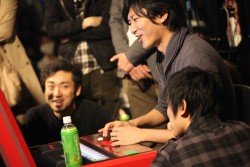 画像ギャラリー No.015のサムネイル画像 / 「スパIV AE」のプレイヤー達が集結した「第2回TOPANGAチャリティーカップ」。お祭り感満載の会場の模様をお届けする,フォトレポートを掲載