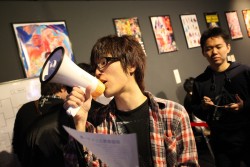 画像ギャラリー No.034のサムネイル画像 / 「スパIV AE」のプレイヤー達が集結した「第2回TOPANGAチャリティーカップ」。お祭り感満載の会場の模様をお届けする,フォトレポートを掲載