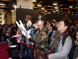 画像集#006のサムネイル/あんこう踊り,踊れますか? 「Taipei Game Show」のWargaming.netブースで行われた「ガールズ&パンツァー」イベントの模様をレポート