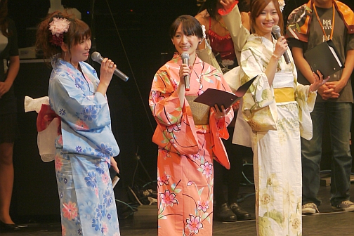 画像ギャラリー No.007のサムネイル画像 / スクウェア・エニックスの社長も登場した,「ロード オブ ヴァーミリオン2」全国大会詳報。見どころ満載の8時間を徹底レポート