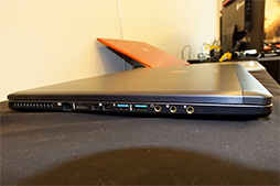 画像ギャラリー No.013のサムネイル画像 / MSI,GTX 980M・970M搭載ゲーマー向けノートPCの特徴を説明。性能と消費電力のバランスを簡単に切り替える「Shift」機能がウリ