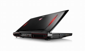 画像ギャラリー No.003のサムネイル画像 / MSI,ゲームノートPC「GT73VR 6RF-002JP」を発売。GTX 1080と120Hz表示対応の17.3インチフルHD液晶パネル搭載で約38万円から