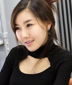 画像ギャラリー No.003のサムネイル画像 / 「ドラゴナ」開発チームへのインタビューを掲載。2次,3次覚醒の実装など,今後の展開について聞いてみた