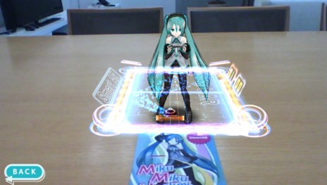 画像ギャラリー No.001のサムネイル画像 / 「Miku Miku Hockey」がPlayStation Plus加入者向けに配信決定。AR空間で初音ミクとエアホッケーが楽しめるPS Vita用コンテンツ