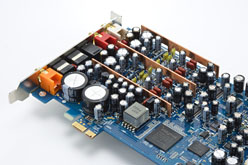 画像ギャラリー No.017のサムネイル画像 / オンキヨー,新型サウンドカード「SE-300PCIE」を発表。2chアナログ品質を追求しつつ,X-Fi搭載で「ゲーム用途にも」