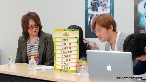 画像ギャラリー No.009のサムネイル画像 / 茅原実里さんと上松範康氏がゲストで出演。「ケイオスリングス」「ケイオスリングス II」の新情報も発表された「ケイオスリングス オメガ」配信記念Ustream番組のレポートを掲載