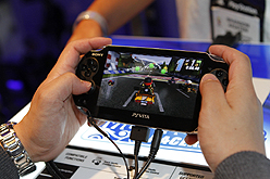 E3 2011/̤ΥåѥͥǥơǥåȤڲˡPlayStation VitaǡModNation Racersץץ쥤ݡ