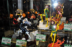 画像ギャラリー No.022のサムネイル画像 / 椿姫彩菜さん,古木のぞみさんが来場者とガチバトル。最後は意外な結末に? 「ULTIMATE MARVEL VS. CAPCOM 3」ユーザー体験会をレポート