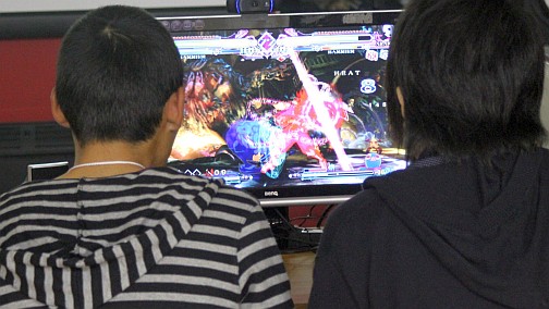 画像ギャラリー No.020のサムネイル画像 / 「P4U」と「BBEX」で,今一番強いのは誰なのか。アメリカ行きをかけた格闘ゲームイベント「NEC13 日本人選手選抜大会」フォトレポート