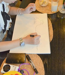 画像ギャラリー No.031のサムネイル画像 / 辻本プロデューサーが「4」の情報もポロリ!? 元SDN48のKONANさんと相川友希さんも“狩り会”に参加した「モンスターハンター3(トライ)G」社会人ハンター交流会レポート