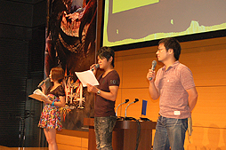 画像ギャラリー No.002のサムネイル画像 / 新武器チャージアックスでゴア・マガラ/テツカブラを初狩猟! 「夏の“狩試(かりだめし)”『モンスターハンター4』先行体験会」プレイレポートをお届け