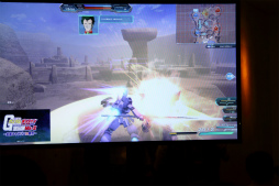 画像ギャラリー No.010のサムネイル画像 / 「機動戦士ガンダムオンライン」,全国6都市を巡るキャラバンイベントが開幕。東京会場で公開された最新情報を中心にレポート