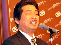 画像ギャラリー No.005のサムネイル画像 / メインキャラクターを演じる声優の加隈亜衣さん,水瀬いのりさん,井ノ上奈々さんも登場。PlayStation Vita用ソフト「シェルノサージュ 〜失われた星へ捧ぐ詩〜」の完成発表会をレポート