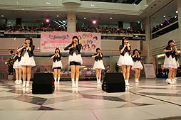 画像ギャラリー No.007のサムネイル画像 / 第2回総選挙の開催も発表された,「アイドルマスター シンデレラガールズ」の最新CD「お願い! シンデレラ」発売記念イベントをレポート