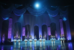 画像ギャラリー No.007のサムネイル画像 / 「シンデレラガールズ」3rdライブの開催も発表された「THE IDOLM@STER CINDERELLA GIRLS SUMMER FESTIV@L 2015」の模様をレポート