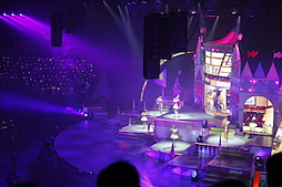 画像ギャラリー No.026のサムネイル画像 / 幕張がさらに熱くなった「シンデレラガールズ」のライブ「THE IDOLM@STER CINDERELLA GIRLS 5thLIVE TOUR Serendipity Parade!!! 幕張公演」をレポート