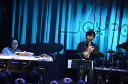 画像ギャラリー No.003のサムネイル画像 / ボーカロイドの“中の人”によるトークショーやライブなどが行われた「初音ミク -Project DIVA- F」の発売記念イベント「DAIBA de THANKS!」をレポート