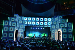 画像ギャラリー No.004のサムネイル画像 / ボーカロイドの“中の人”によるトークショーやライブなどが行われた「初音ミク -Project DIVA- F」の発売記念イベント「DAIBA de THANKS!」をレポート