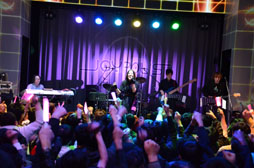 画像ギャラリー No.022のサムネイル画像 / ボーカロイドの“中の人”によるトークショーやライブなどが行われた「初音ミク -Project DIVA- F」の発売記念イベント「DAIBA de THANKS!」をレポート