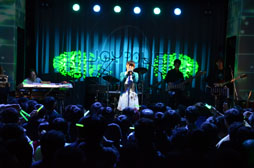 画像ギャラリー No.025のサムネイル画像 / ボーカロイドの“中の人”によるトークショーやライブなどが行われた「初音ミク -Project DIVA- F」の発売記念イベント「DAIBA de THANKS!」をレポート