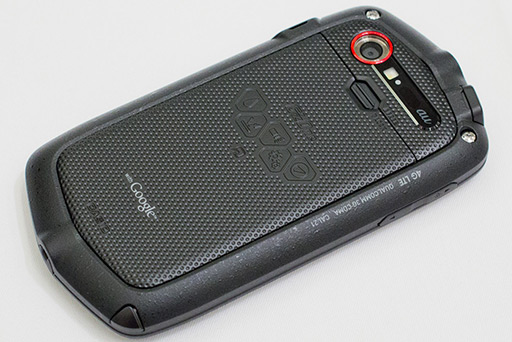 5ΥեHDվܤHTC J butterfly HTL21פо졣au2012ǯߥǥüȯɽݡ