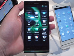 KDDI2013ǯƥޥۡ4ݡȡXperia ULΥ٥ޡƥȷ̤