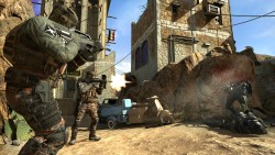 E3 2012ϡCall of Duty: Black Ops IIפοǡStrike ForceפȤϡActivison֡ǹԤ줿ǥץ쥤ݡ