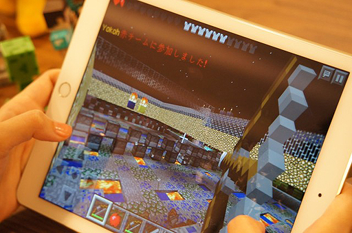 画像ギャラリー No.003のサムネイル画像 / 「Minecraft」の“Pocket Edition”用サーバーの立ち上げ企画がクラウドファンディングサイト・Makuakeで開始