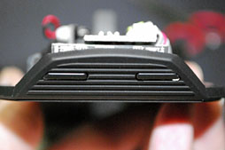 画像ギャラリー No.040のサムネイル画像 / 「Cherry青軸採用のマウス」はアリなのか? Thermalright製のゲーマー向けマウス「Hellion」を試す