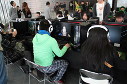 画像ギャラリー No.006のサムネイル画像 / 「黒い砂漠」先行体験会レポート。熱心なMMORPGファンが集った会場の模様と,日本運営プロデューサーからのメッセージを掲載