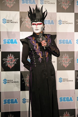 画像ギャラリー No.005のサムネイル画像 / 「デーモントライヴ」発表会。“セガの本気”に,壇蜜さんとデーモン閣下も駆けつけた会場の模様をレポート