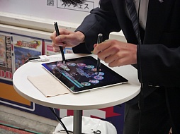 画像ギャラリー No.029のサムネイル画像 / 秋葉原がラブライブ一色に。「ラブライブ!スクールアイドルフェスティバル」のイベント「ハイスコアチャレンジ in 秋葉原」が開催中