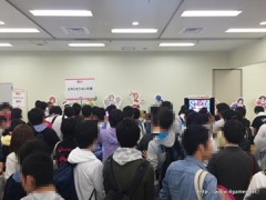 画像ギャラリー No.002のサムネイル画像 / 本邦初公開の「MOMENT RING」EXPERTで初見フルコン達成者も現れる。全国1位の座をかけた「スクフェス全国大会」決勝イベントをレポート